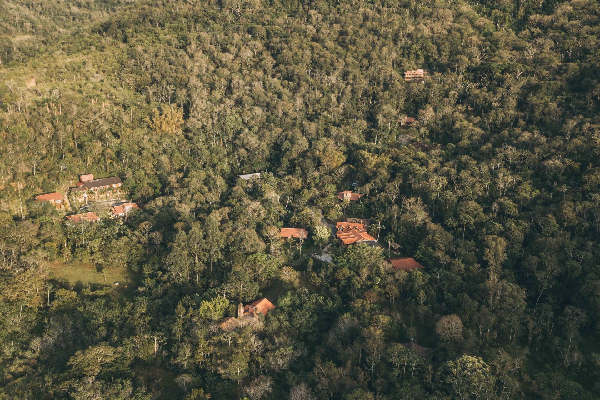 centro-de-yoga-montanha-encantada